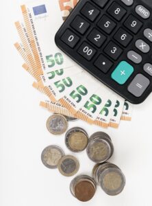 raamatupidamiskulude vähendamine väikeettevõttele